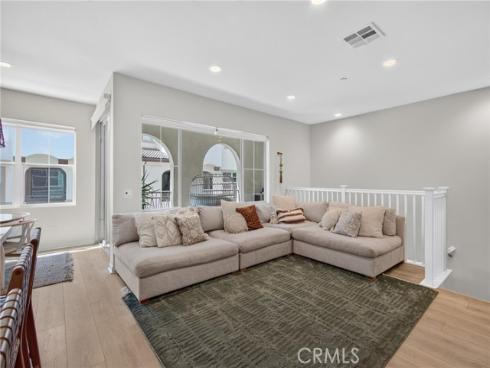 604 White Oaks , Lake Forest, CA