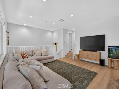 604 White Oaks , Lake Forest, CA