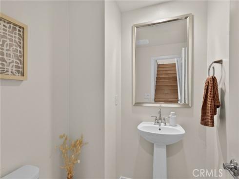 604 White Oaks , Lake Forest, CA