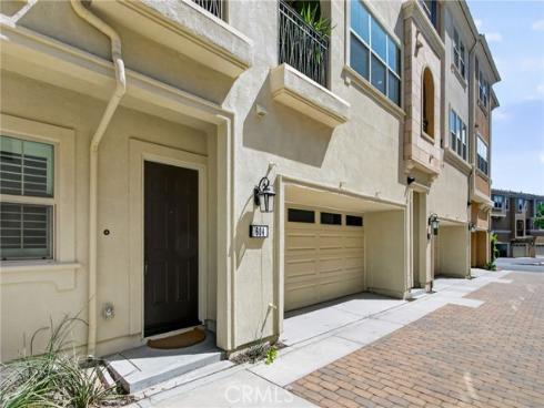 604 White Oaks , Lake Forest, CA