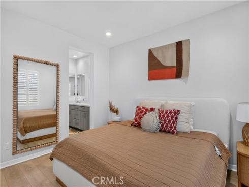 604 White Oaks , Lake Forest, CA