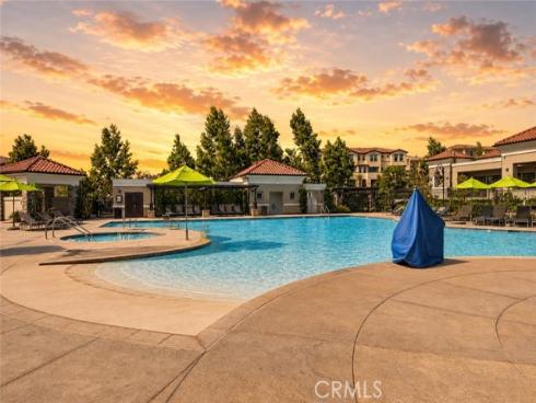 604 White Oaks , Lake Forest, CA