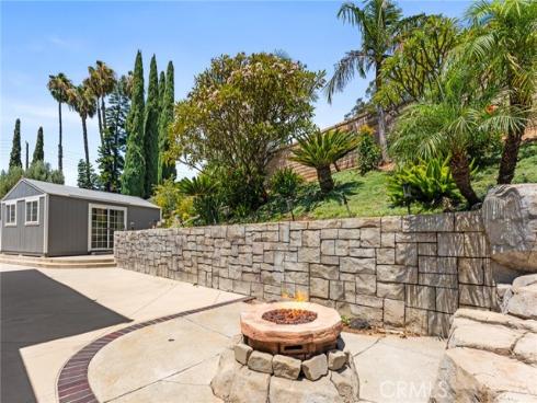 25805  Chapel Hill  , Lake Forest, CA