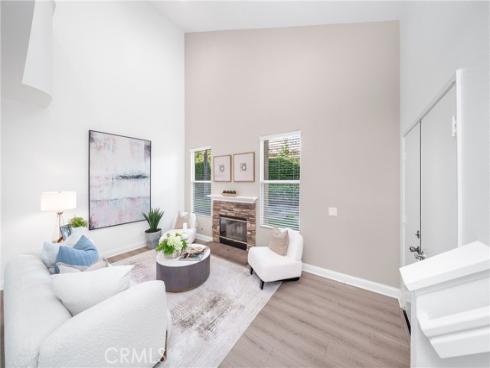 19431 Rue De Valore 38B , Lake Forest, CA