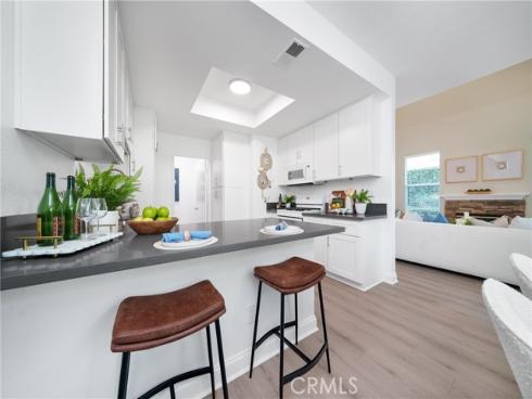 19431 Rue De Valore 38B , Lake Forest, CA