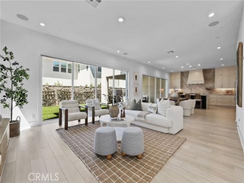 121 Sweet Juniper , Lake Forest, CA