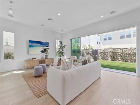 121 Sweet Juniper , Lake Forest, CA