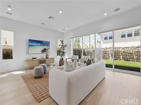 121 Sweet Juniper , Lake Forest, CA