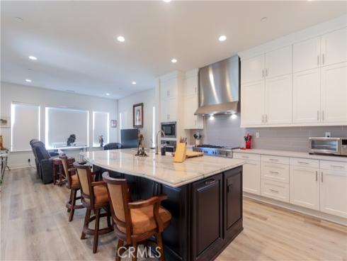 1090 Viejo Hills Drive, Lake Forest, CA