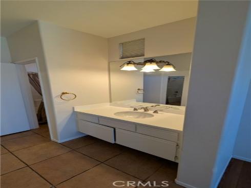 28446  Yosemite  , Lake Forest, CA