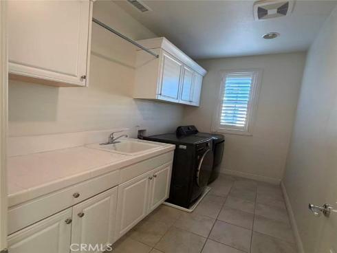 21  Barberry  , Lake Forest, CA