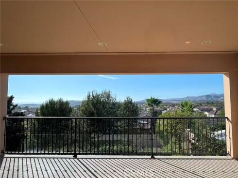21  Barberry  , Lake Forest, CA