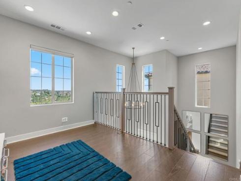 1832 Aliso Canyon Dr , Lake Forest, CA