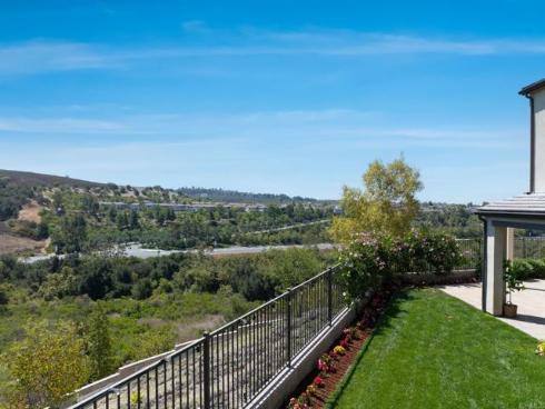 1832 Aliso Canyon Dr , Lake Forest, CA