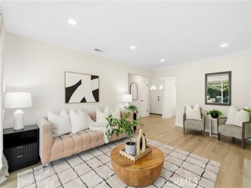 23045 El Caballo Street, Lake Forest, CA
