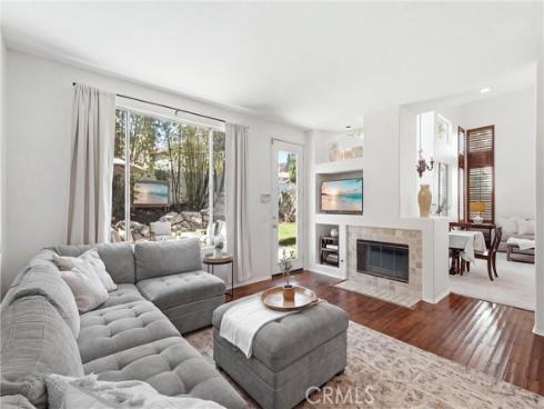29 Marseille , Lake Forest, CA