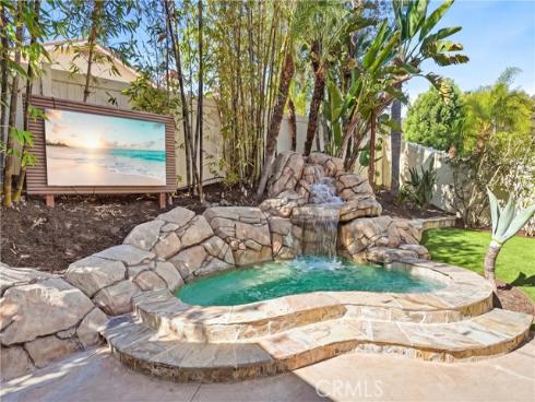 29 Marseille , Lake Forest, CA