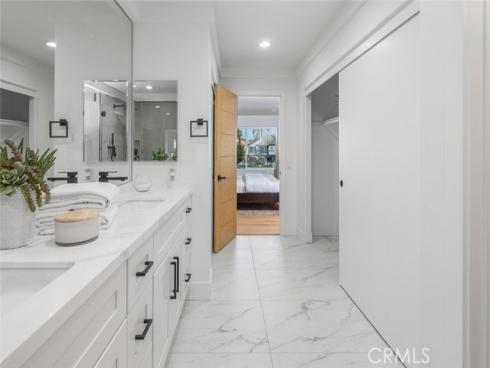 22627 Lakeside Lane, Lake Forest, CA