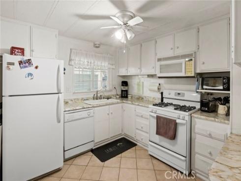 24001 Muirlands 168 Boulevard, Lake Forest, CA
