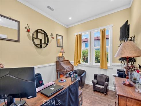 10901  Chestnut   Street, Los Alamitos, CA