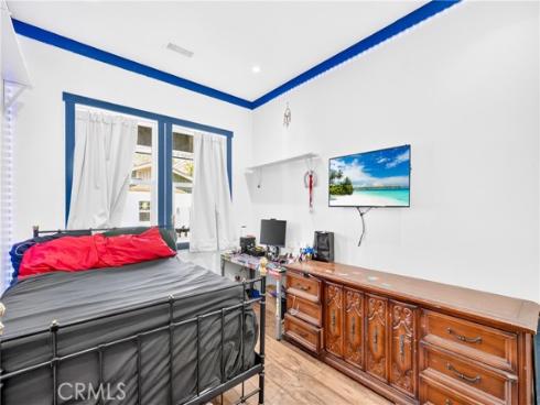10901  Chestnut   Street, Los Alamitos, CA
