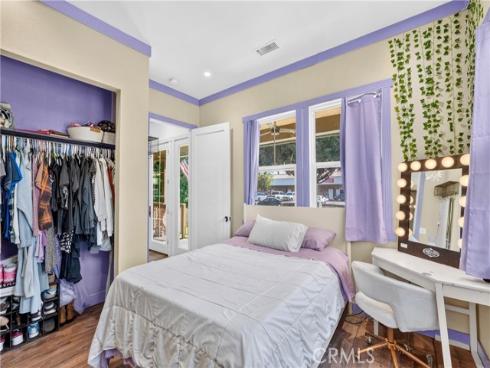 10901  Chestnut   Street, Los Alamitos, CA