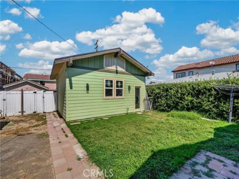 10901  Chestnut   Street, Los Alamitos, CA