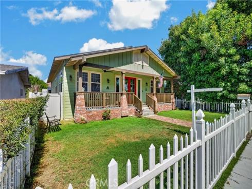 10901  Chestnut   Street, Los Alamitos, CA
