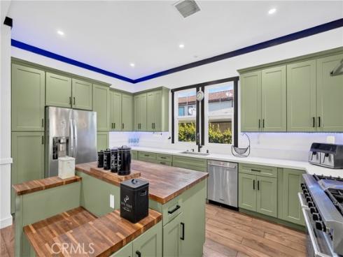 10901  Chestnut   Street, Los Alamitos, CA