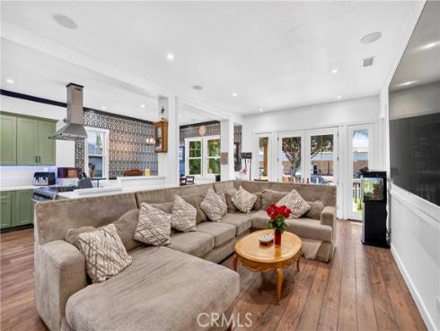 10901  Chestnut   Street, Los Alamitos, CA