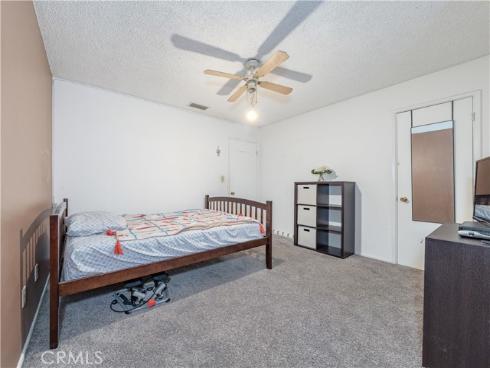 10921 Walnut , Los Alamitos, CA
