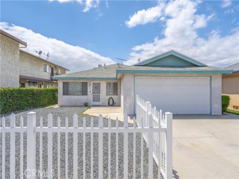 10921 Walnut , Los Alamitos, CA