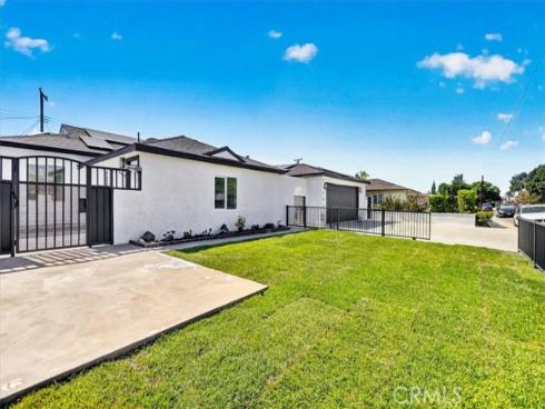 11131  Ticonderoga  , Los Alamitos, CA