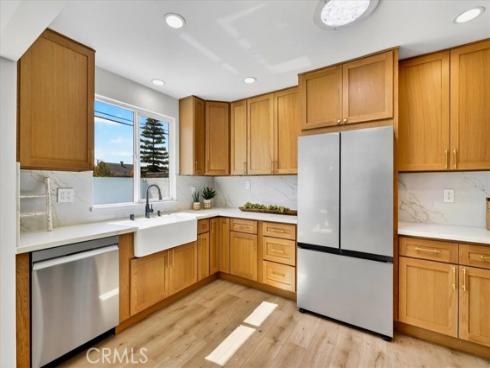 11131  Ticonderoga  , Los Alamitos, CA