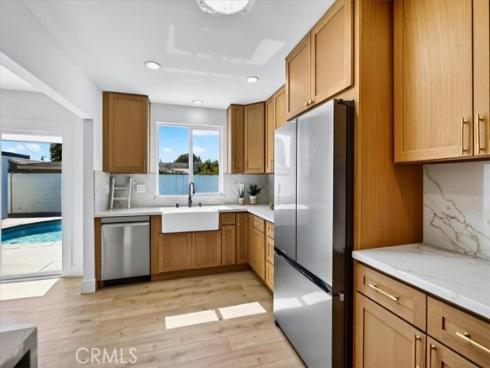 11131  Ticonderoga  , Los Alamitos, CA