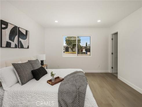 3721 La Colmena Way, Los Alamitos, CA