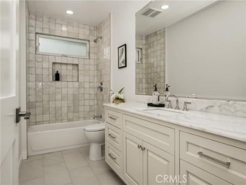 3721 La Colmena Way, Los Alamitos, CA