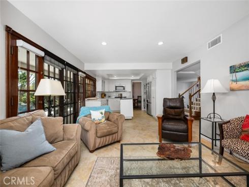 3902 Toland , Los Alamitos, CA
