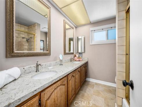 3902 Toland , Los Alamitos, CA