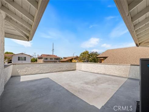 3902 Toland , Los Alamitos, CA