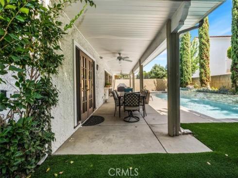 3902 Toland , Los Alamitos, CA