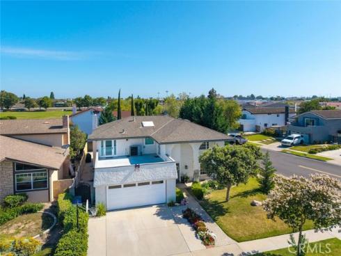 3902 Toland , Los Alamitos, CA