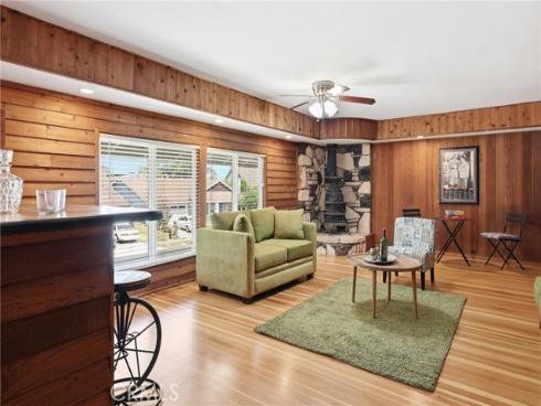 10292 Humbolt Street , Los Alamitos, CA