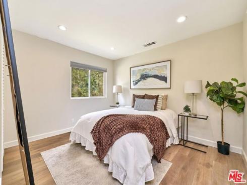 12041 Weatherby Road, Los Alamitos, CA