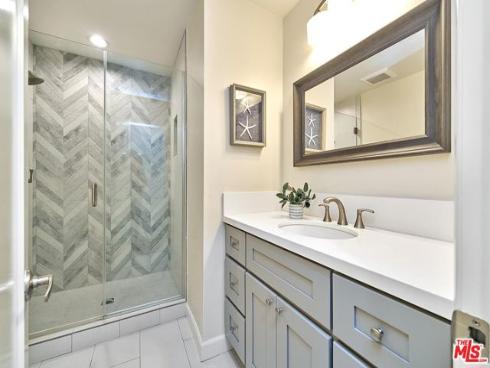 12041 Weatherby Road, Los Alamitos, CA