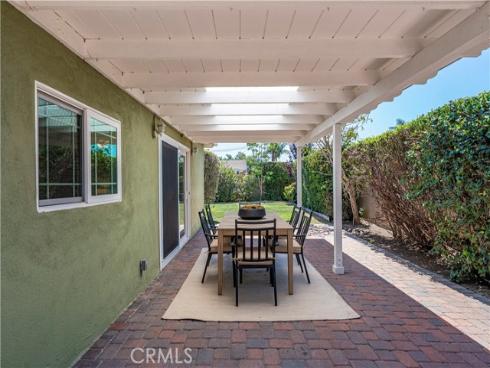 11331  Reagan  , Los Alamitos, CA