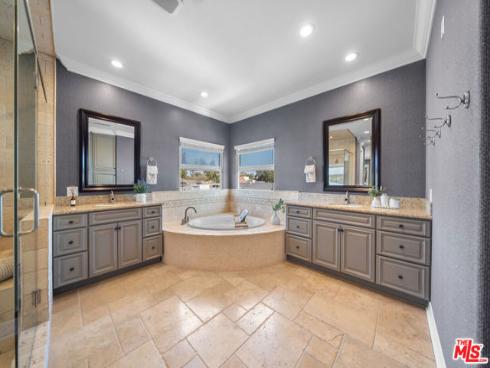3251 Quail Run Road, Los Alamitos, CA