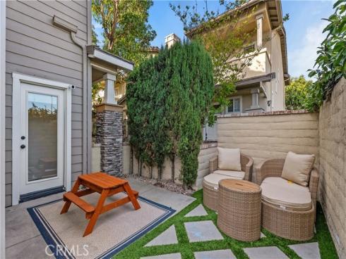 2936  Claremore   Lane, Los Alamitos, CA