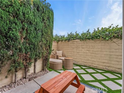 2936  Claremore   Lane, Los Alamitos, CA