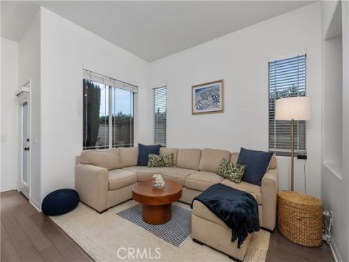 2936  Claremore   Lane, Los Alamitos, CA
